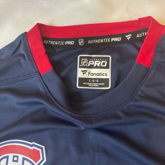Montreal Canadiens Fanatics Long Sleeve -  NEW w/ TAGS - Picture 7 of 8